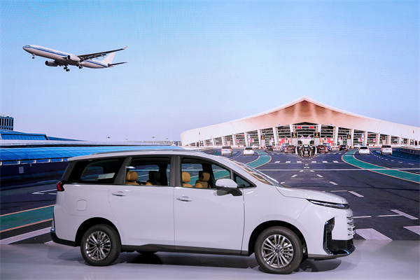 大空間、更省錢、長續航，“國民家用MPV”上汽大通G50混動MPV開啟預售，滿足家庭用車、旅游出行等全需求！